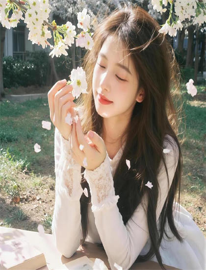 古装片影视技术：《后门2000》的声音设计 解决拍摄难题的创新方案 推动影视技术的创新发展